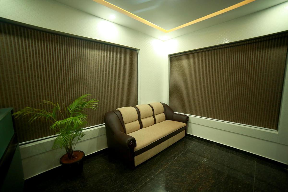 Sapphire Inn Pondicherry Ngoại thất bức ảnh