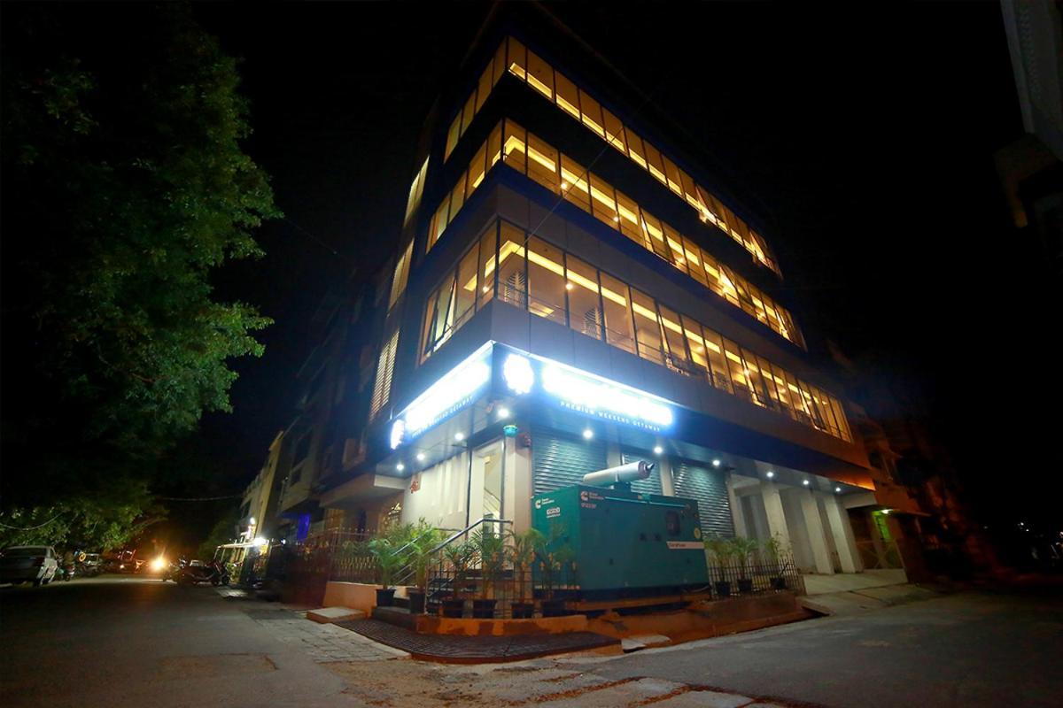Sapphire Inn Pondicherry Ngoại thất bức ảnh