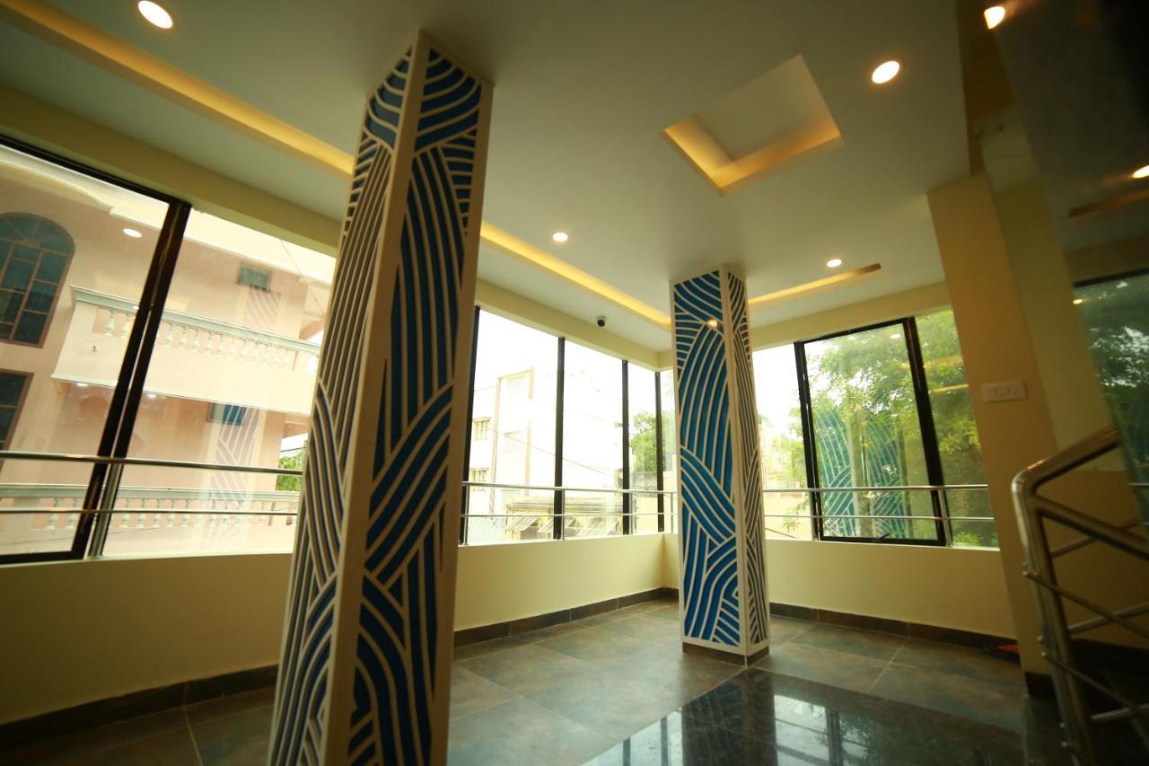 Sapphire Inn Pondicherry Ngoại thất bức ảnh