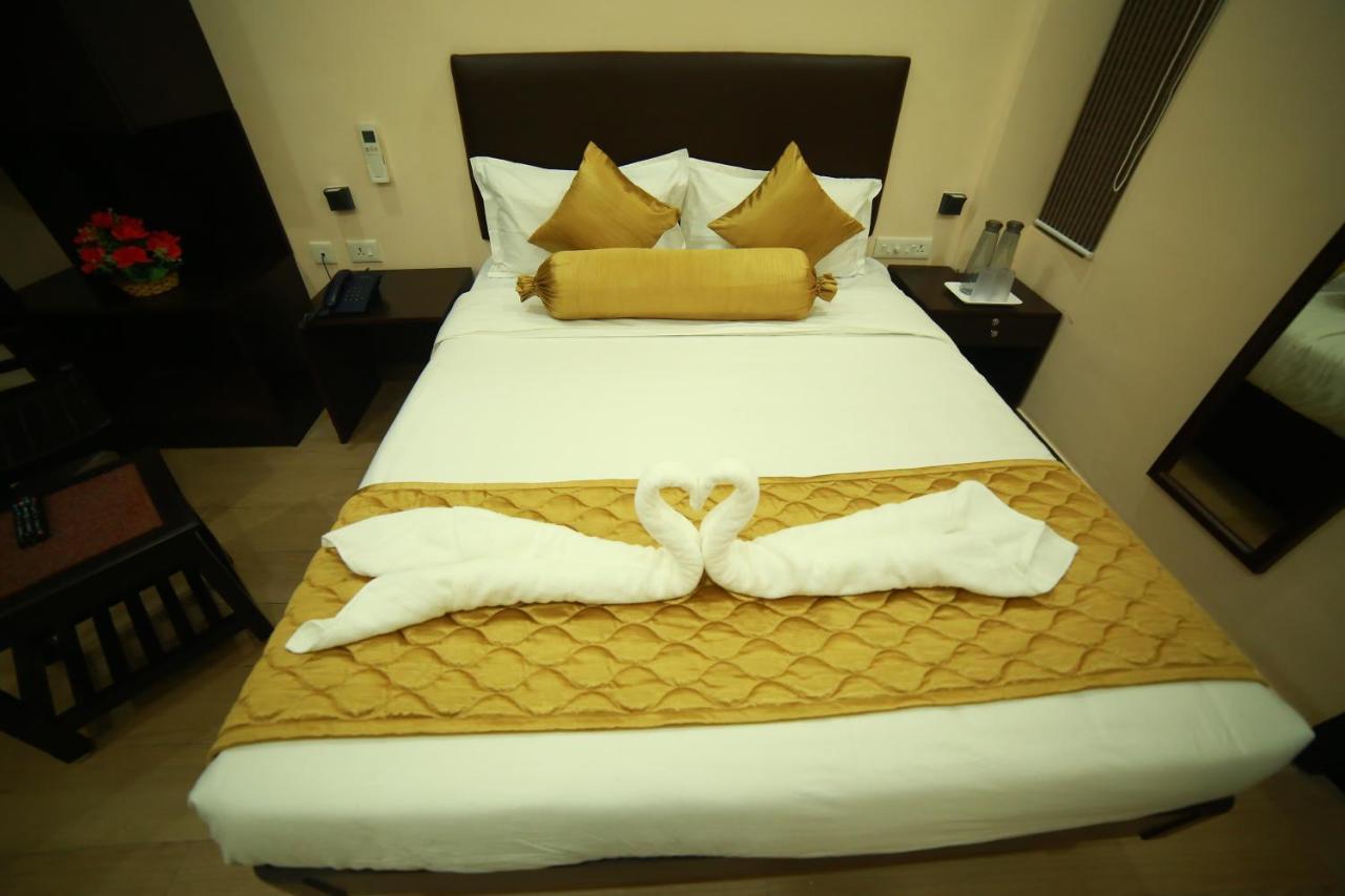 Sapphire Inn Pondicherry Ngoại thất bức ảnh